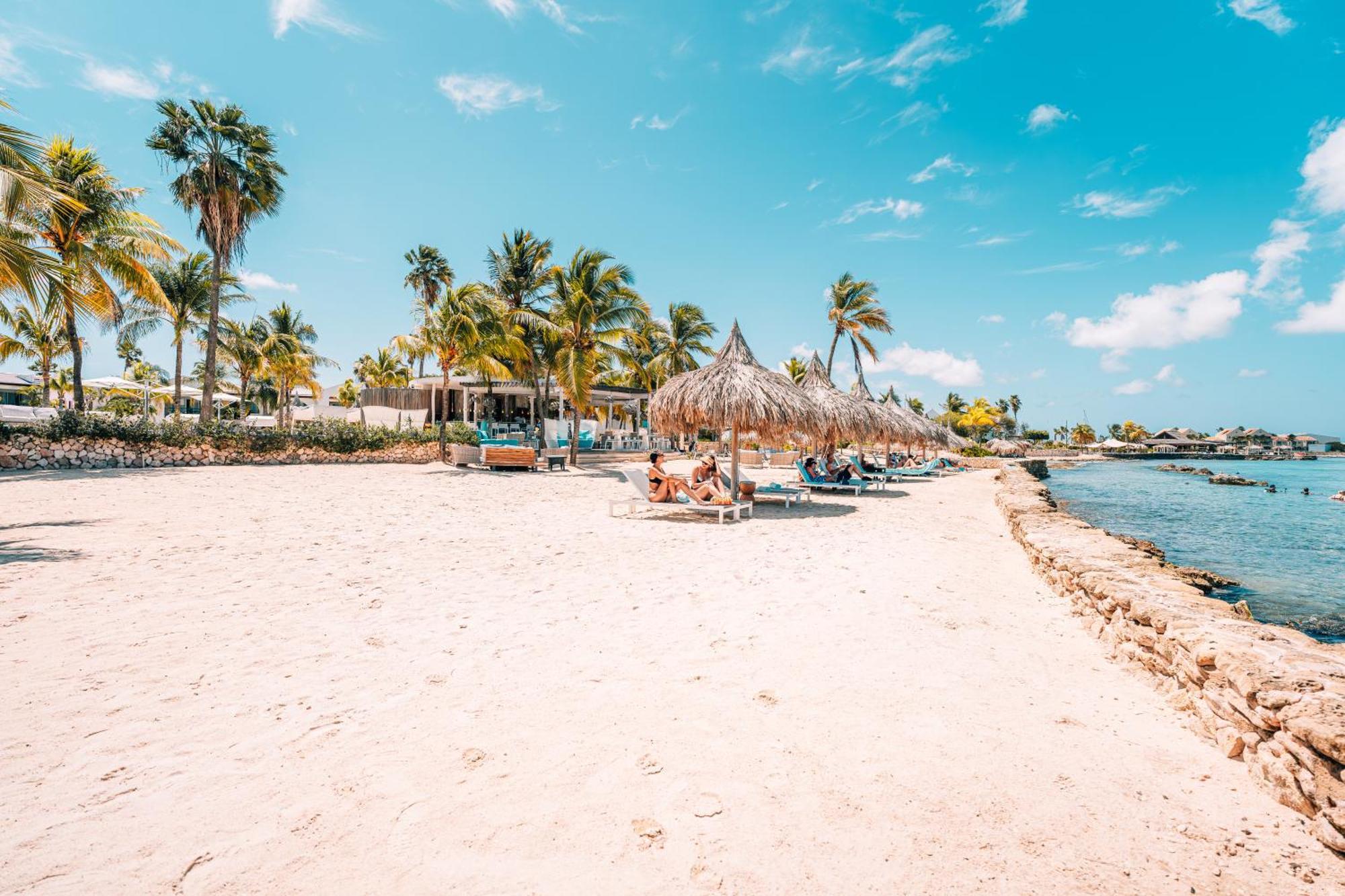 Van Der Valk Plaza Beach & Dive Resort Bonaire Kralendijk  Exterior foto